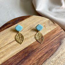 Load image into Gallery viewer, Leaf Dangles