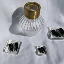 Load image into Gallery viewer, Arya - black howlite