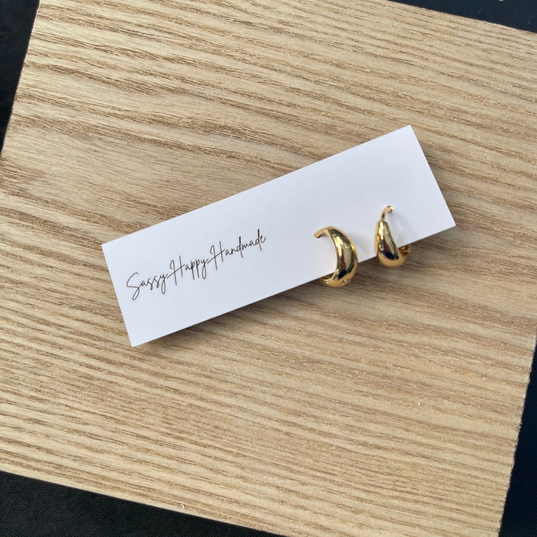 Simple Gold Hoops